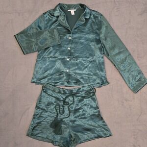 Women's Victoria's Secret‎ Pajama Set Size S Green Two Piece Shorts & Shirt